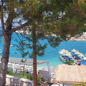  Couette-café Emar Beachfront Albanie
