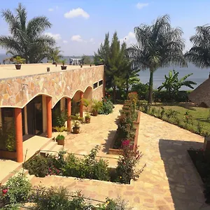https://oslo-gardens-bed-breakfast.about-kampalahotels.com