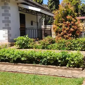 https://aivilo-home.about-kampalahotels.com