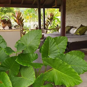 loasi-guest-house.maheislandhotels.com/